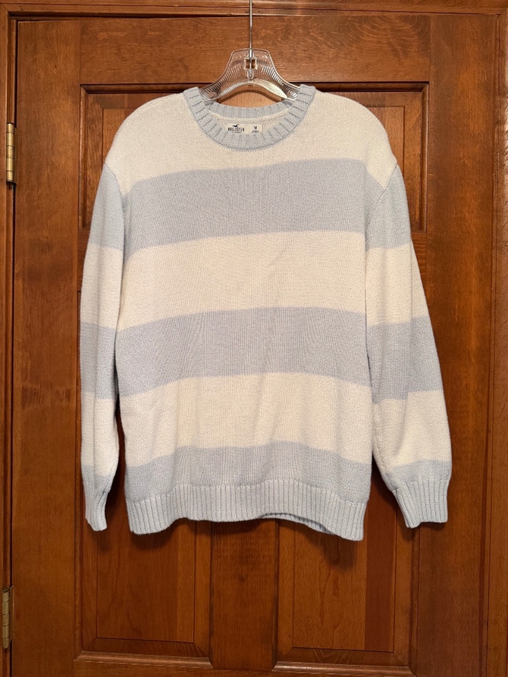 Hollister sweater: Blue and White Stripe